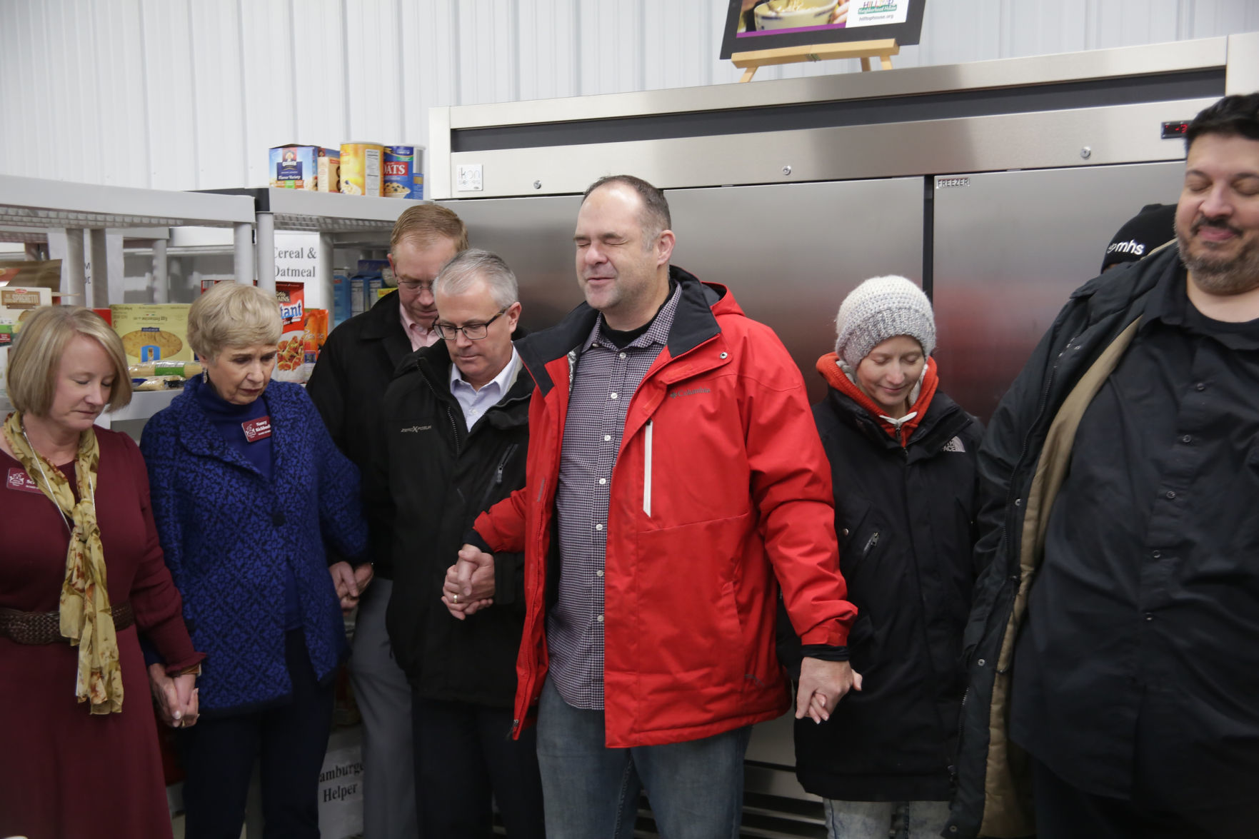 Hilltop Pantry ribbon cutting